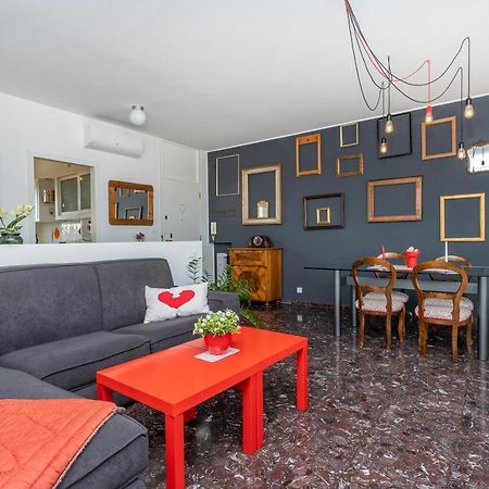 Udine Viale Venezia Huge Red Apartment מראה חיצוני תמונה