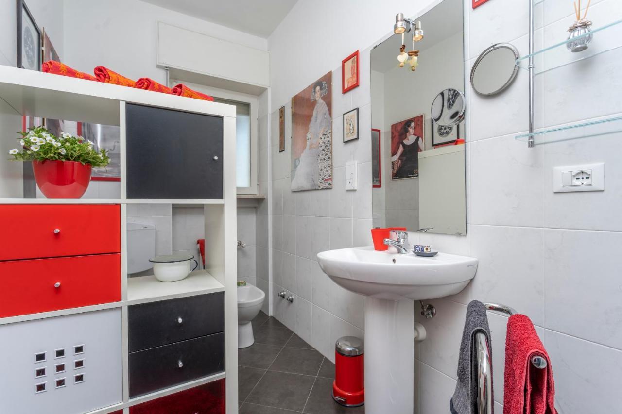 Udine Viale Venezia Huge Red Apartment מראה חיצוני תמונה